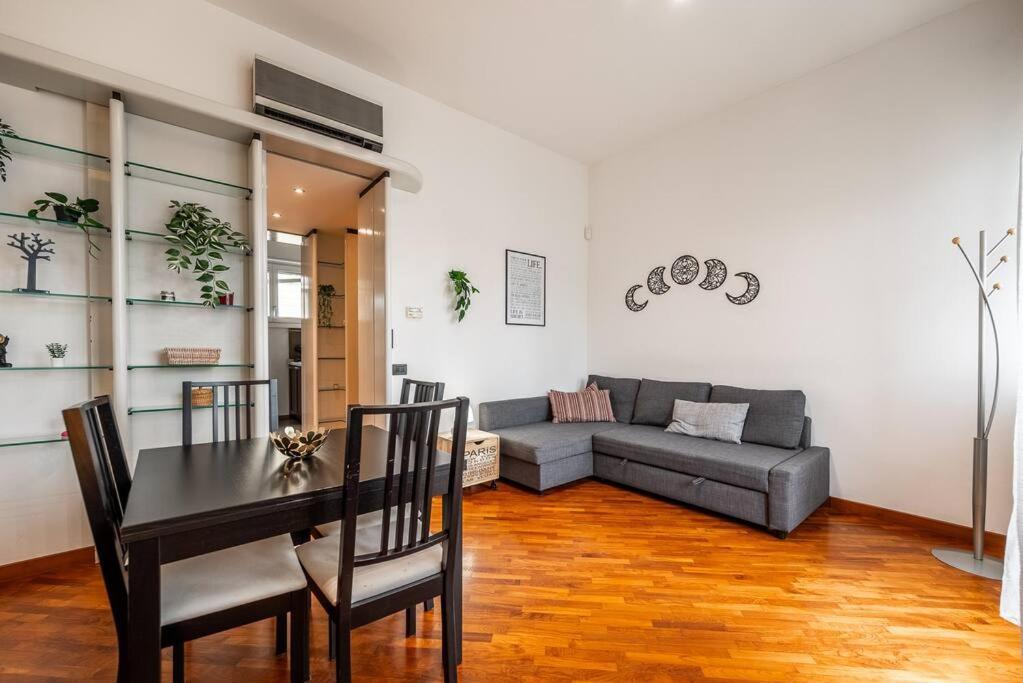Appartement Carrobbio'S Nest - Elegant With Wifi And Netflix à Milan Extérieur photo